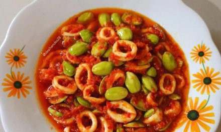 Sensasi Pedas Gurih Cumi Petai: Kuliner Favorit Pecinta Seafood