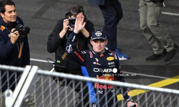 Heboh Di F1! Legenda Ini Tembak Langsung Verstappen Cs