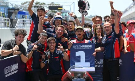 Luar Biasa! Kiandra Ramadhipa Juara Moto3 Estoril, Rekor Langka