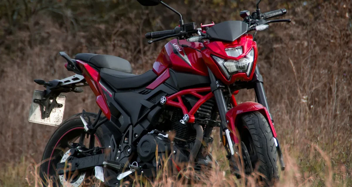 Gahar Tapi Murah! Lifan KP200 Motor Sport Bergaya Agresif