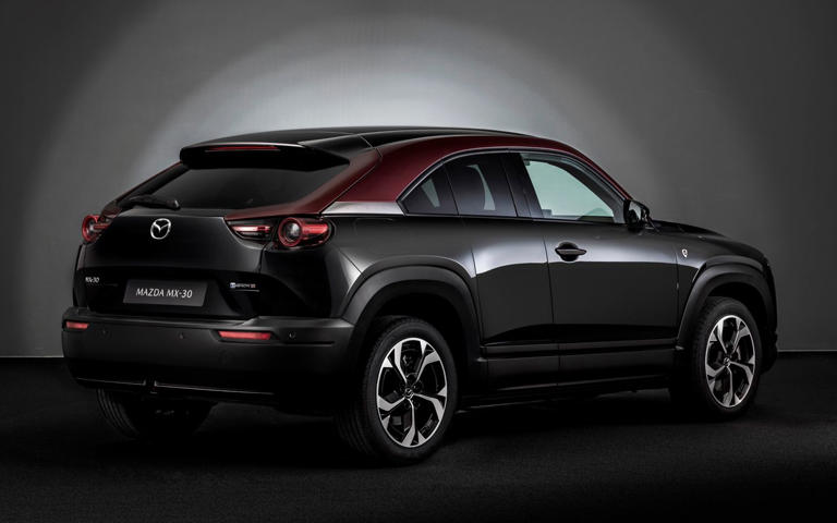 Mazda MX-30 R-EV Bawa Revolusi Baru, Mobil Listrik Hybrid