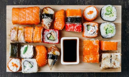 Sushi: Kuliner Jepang Ikonik Dengan Cita Rasa Segar Mendunia