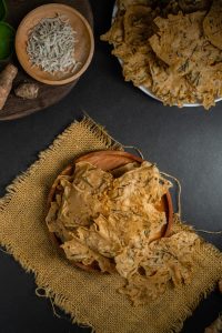 Makin Gurih! Peyek Teri Renyah & Gurih Cocok Jadi Teman Makan