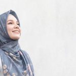 Bikin Terharu! Dewi Sandra Galau Sebelum Mantap Berhijrah