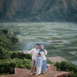 Liburan Seru! Dwi Handayani & Keluarga Ke Bukit Selong Lombok