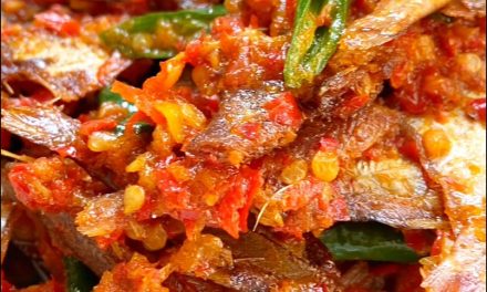 Lauk Rumahan Istimewa! Sambal Ikan Asin Nila Kaya Rasa